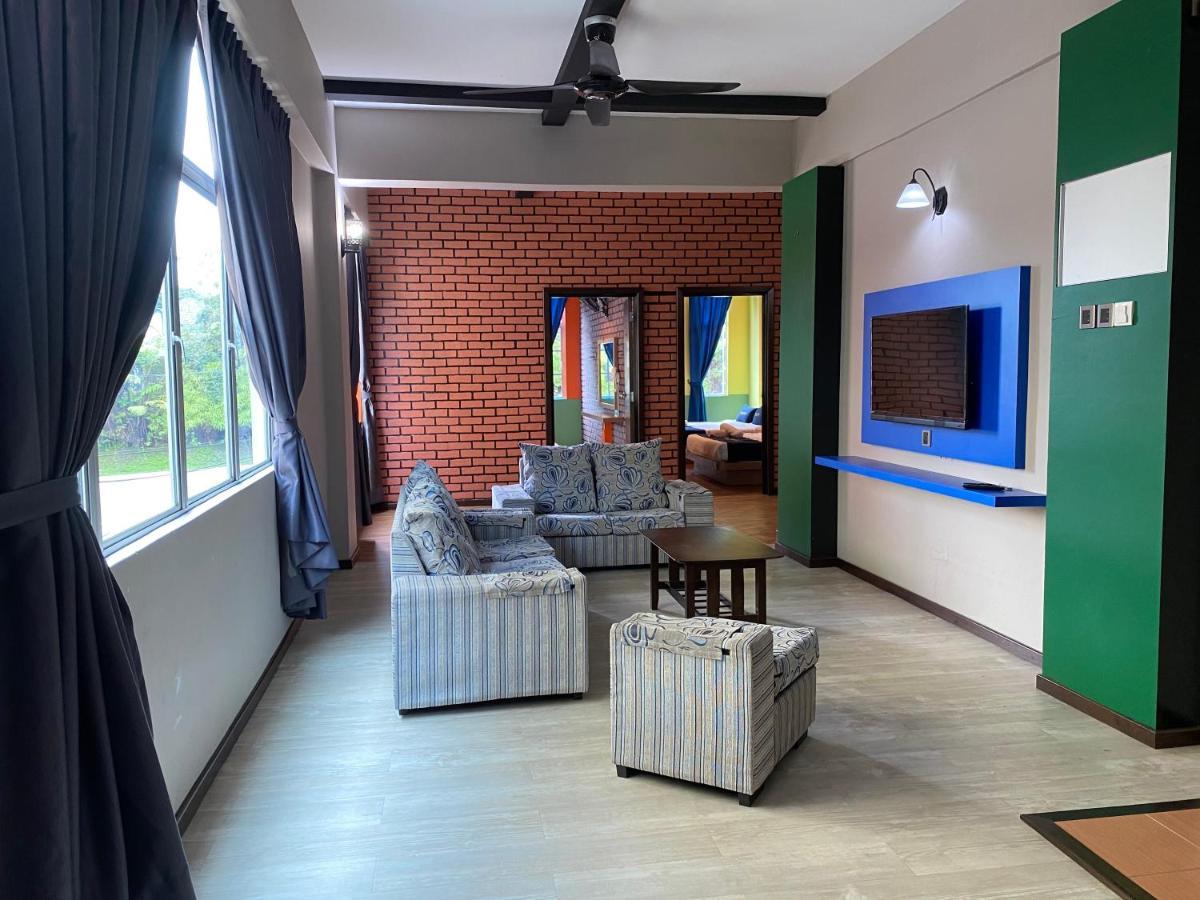 Suria Coliving Hostel & Apartment Tanah Rata Exterior photo